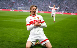 Jubelt Nick Woltemade künftig für den FC Bayern? 